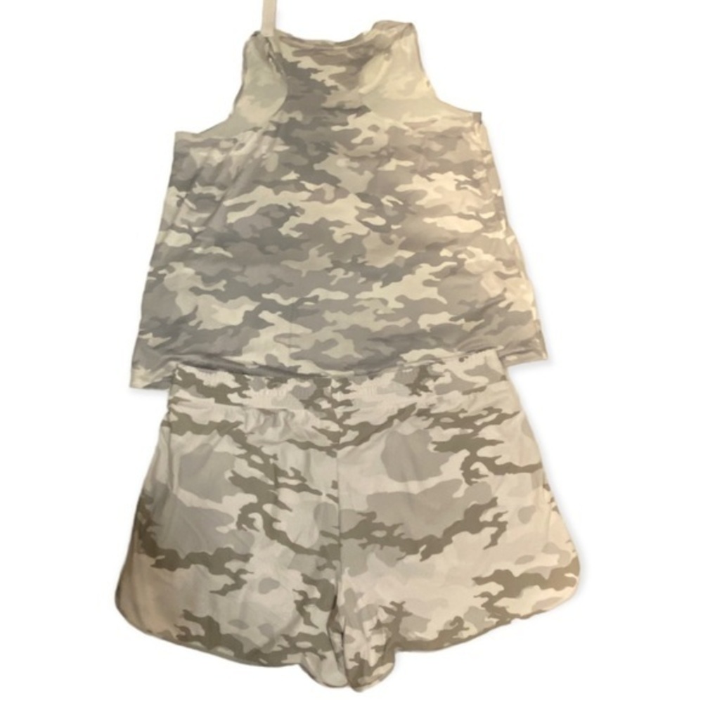 Athletic Works Size XXXL Tank Top And Shorts Women’s Set